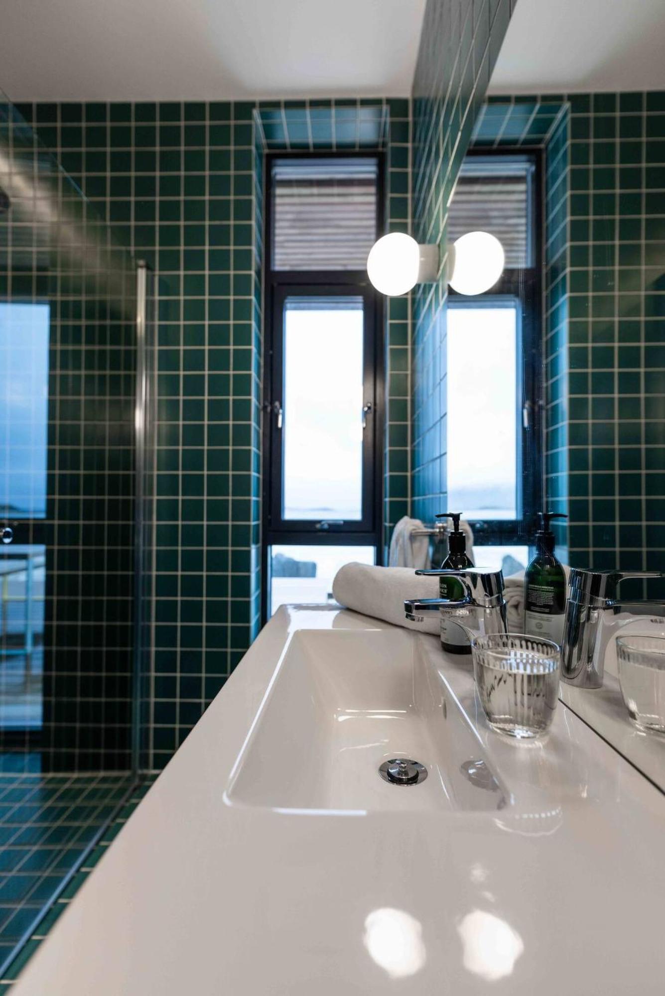 Exclusive Beach House Ramberg - Your Private Oasis Buitenkant foto